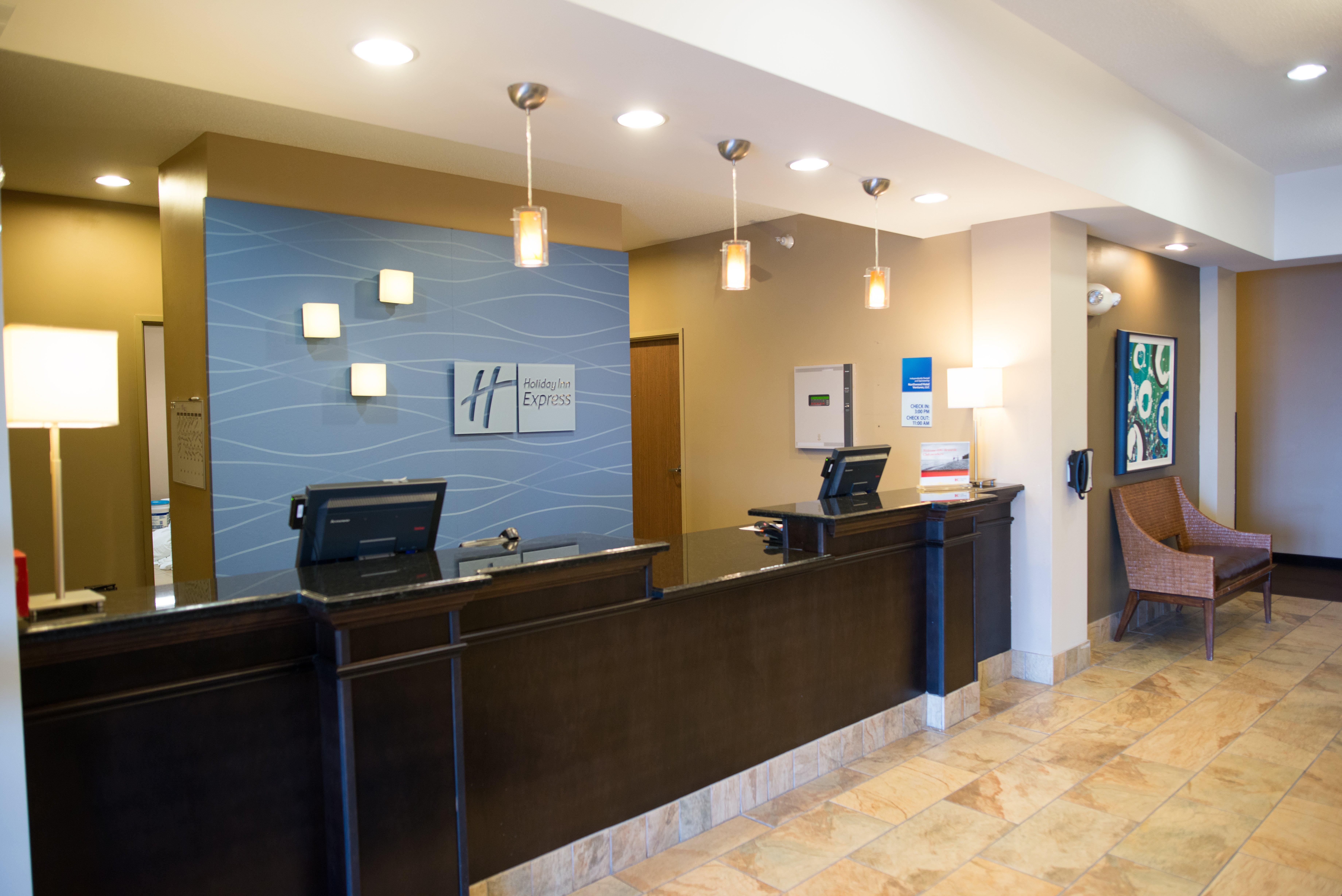 Holiday Inn Express & Suites Northwood By Ihg Silver Lake Exteriér fotografie